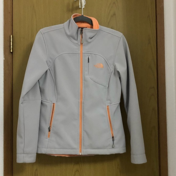The Northface jacket - Picture 2 of 2